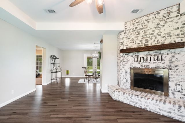 1250 CR 32240, Sumner, TX 75486