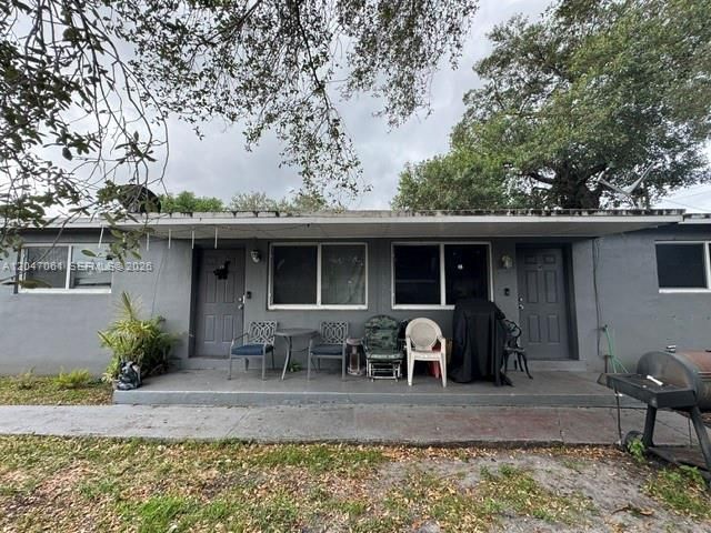 6351 Hayes Street, Hollywood, FL 33024