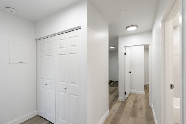 200 Sanders Ferry Rd Apt 2406, Hendersonville, TN 37075