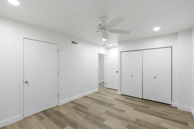 200 Sanders Ferry Rd Apt 2406, Hendersonville, TN 37075