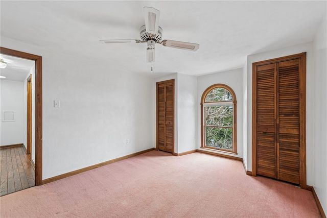 2242 Woodmont Dr, Murrysville, PA 15632