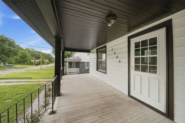 2506 High Street, Des Moines, IA 50312