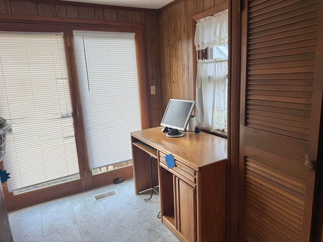 4030 Piedmont Road, Huntington, WV 25704