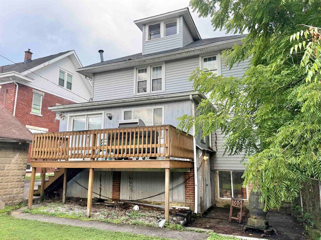 4030 Piedmont Road, Huntington, WV 25704