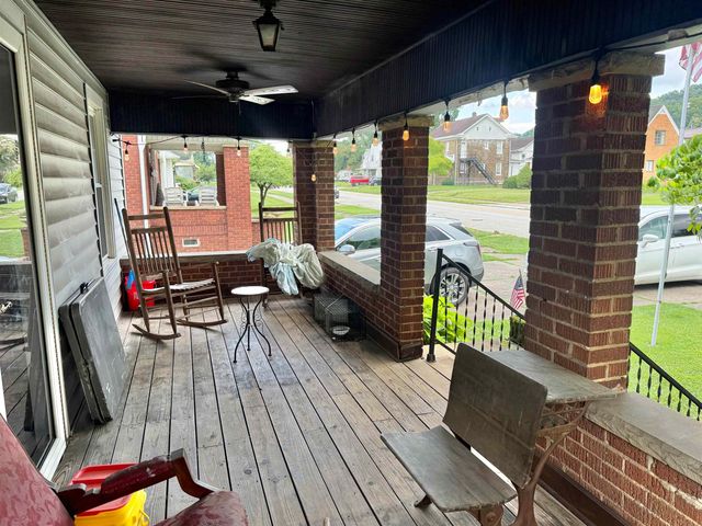 4030 Piedmont Road, Huntington, WV 25704
