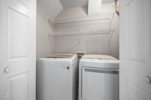 16 Crystal Oaks Court, Durham, NC 27707