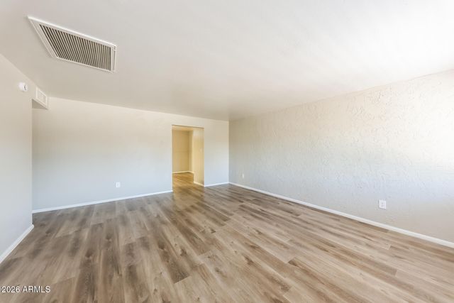 3640 E WILLOW Avenue, Phoenix, AZ 85032