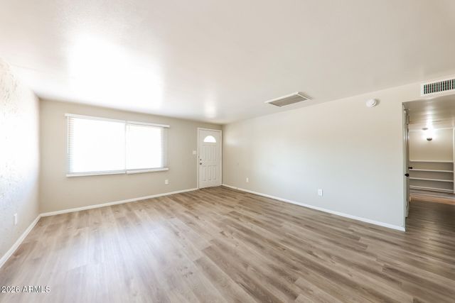 3640 E WILLOW Avenue, Phoenix, AZ 85032
