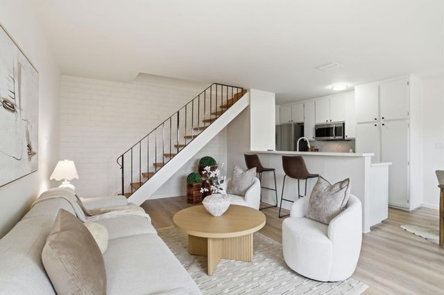 5727 Playa Del Rey 3, San Jose, CA 95123