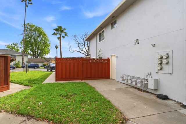 5727 Playa Del Rey 3, San Jose, CA 95123