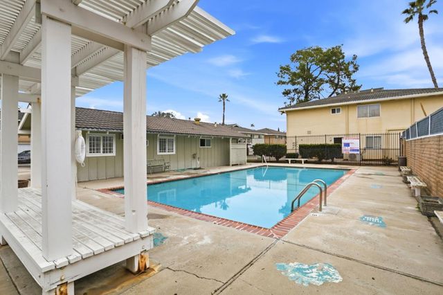 5727 Playa Del Rey 3, San Jose, CA 95123