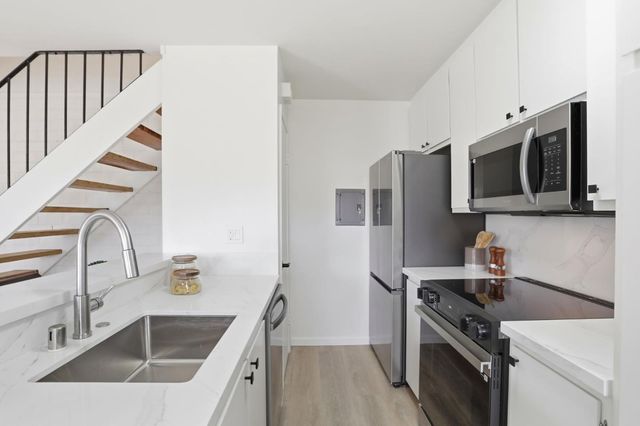 5727 Playa Del Rey 3, San Jose, CA 95123