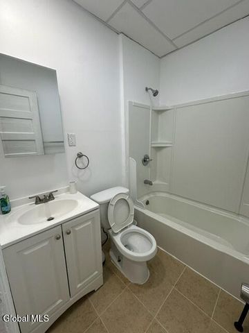 515 Hamilton Street, Albany, NY 12203