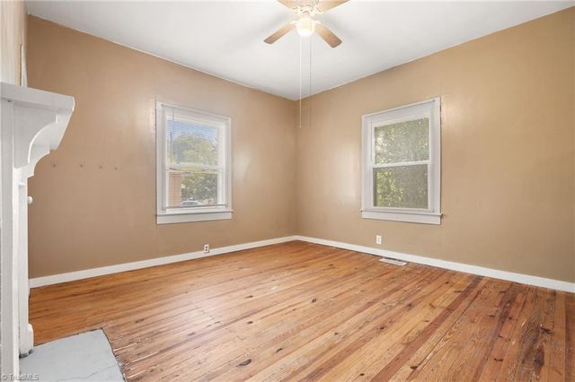 1307 Stonewall Avenue, Burlington, NC 27217
