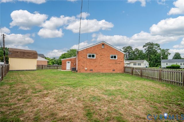 6100 Phelps St, Glen Allen, VA 23060