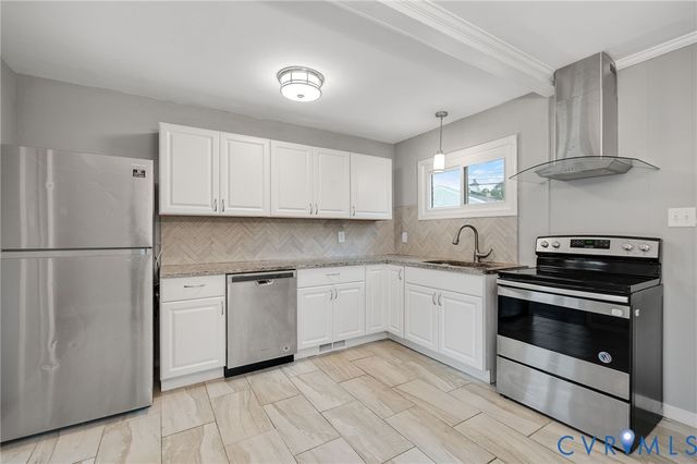 6100 Phelps St, Glen Allen, VA 23060