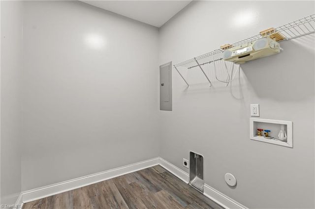 4318 Rockledge Lane, Thomasville, NC 27360