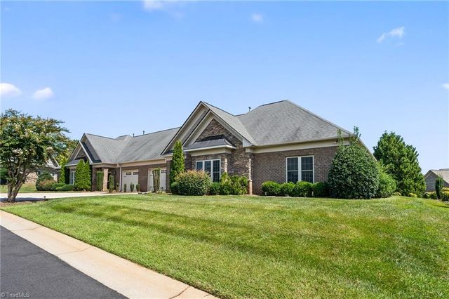 4318 Rockledge Lane, Thomasville, NC 27360