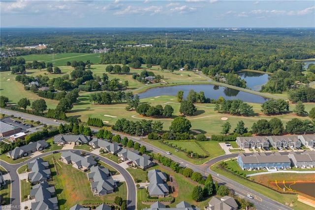 4318 Rockledge Lane, Thomasville, NC 27360