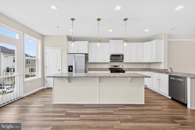 1017 FLESTER LN, Laurel, MD 20707