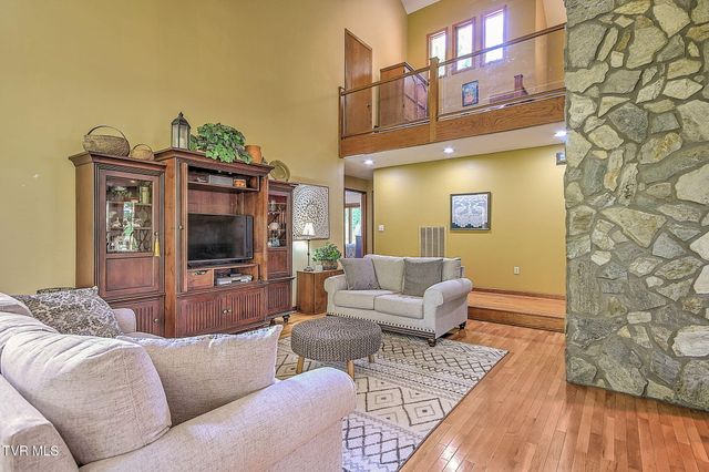 299 South Rufe Taylor Road, Greeneville, TN 37745