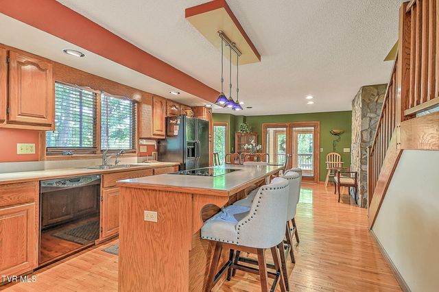 299 South Rufe Taylor Road, Greeneville, TN 37745