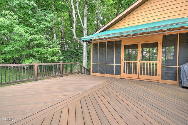 299 South Rufe Taylor Road, Greeneville, TN 37745