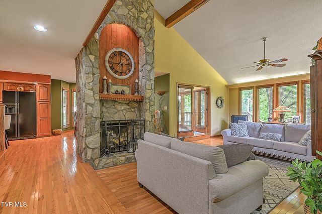 299 South Rufe Taylor Road, Greeneville, TN 37745