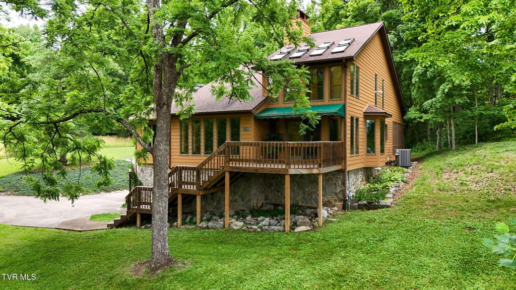 299 South Rufe Taylor Road, Greeneville, TN 37745
