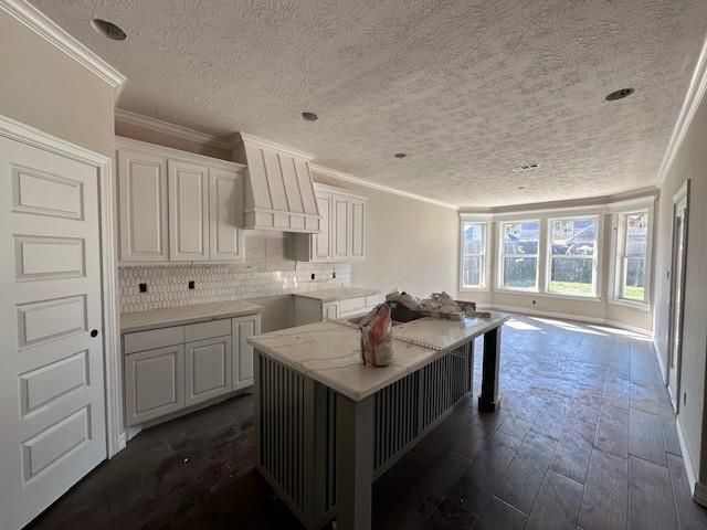 7925 Farrah Street, Beaumont, TX 77707