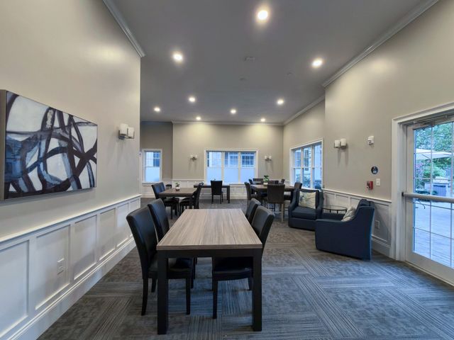 320 Middlesex Ave A402, Medford, MA 02155