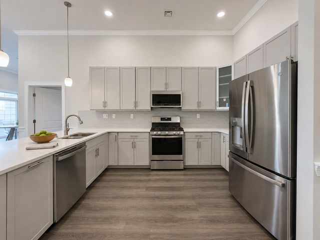 320 Middlesex Ave A402, Medford, MA 02155