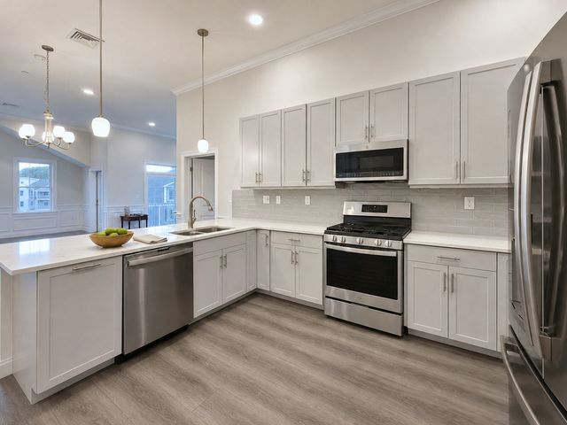 320 Middlesex Ave A402, Medford, MA 02155