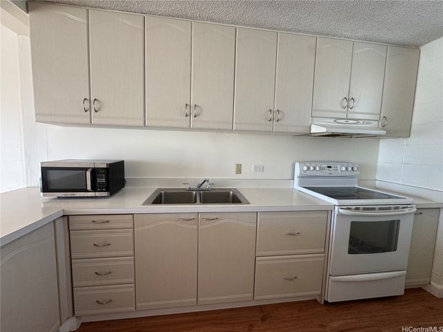 1515 Ward Avenue 1003, Honolulu, HI 96822