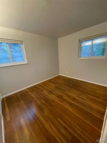 204 Roderick Drive, Unincorporated, MO 63137