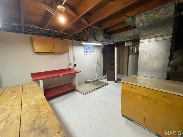 204 Roderick Drive, Unincorporated, MO 63137