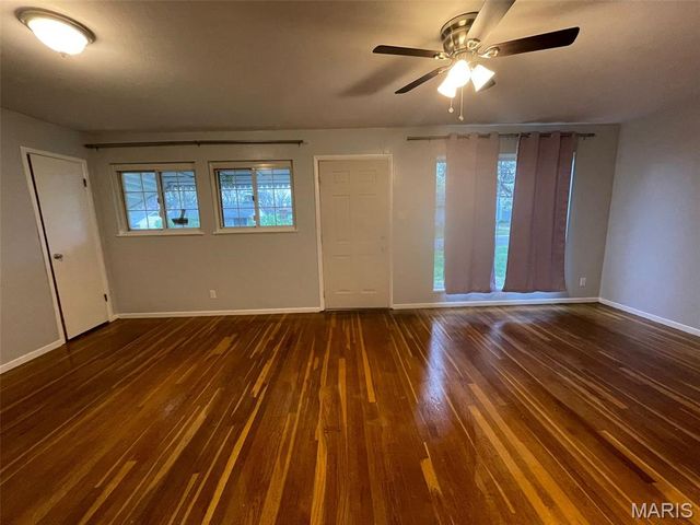 204 Roderick Drive, Unincorporated, MO 63137