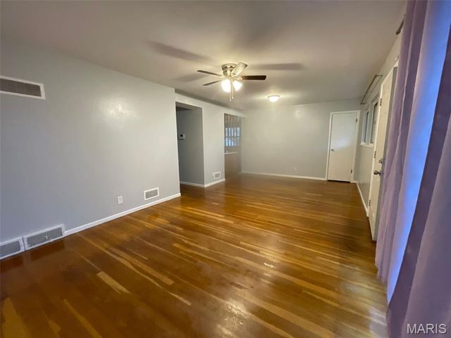 204 Roderick Drive, Unincorporated, MO 63137