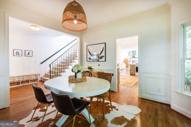 1064 Davis Circle NW, Atlanta, GA 30318