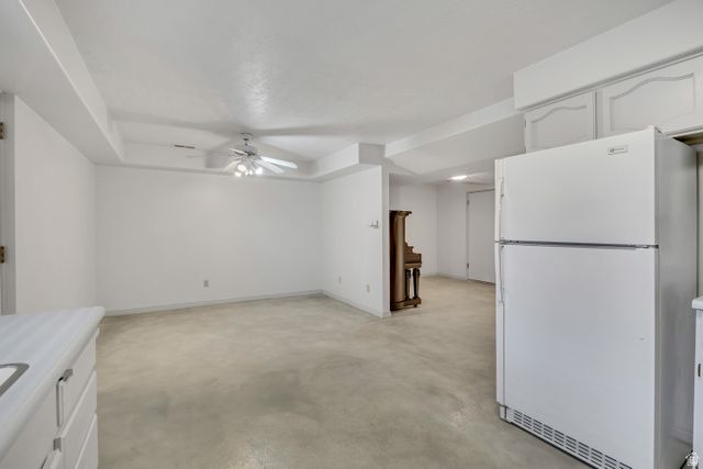 1427 W STERN DR, Taylorsville, UT 84123