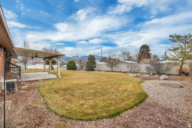 1427 W STERN DR, Taylorsville, UT 84123