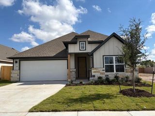 143 Greinert DR, Taylor, TX 76574