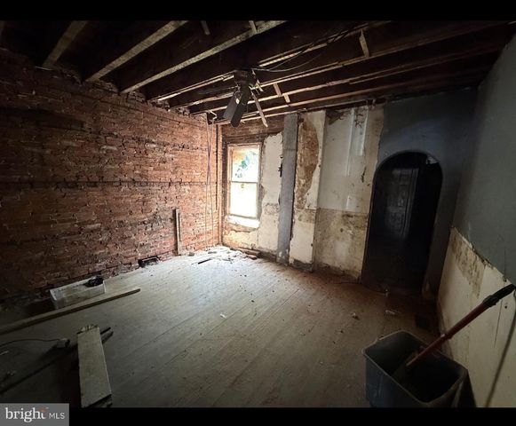 1168 ATLANTIC AVE, Camden, NJ 08104