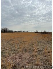 SW 15th Street, Wagoner, OK 74467