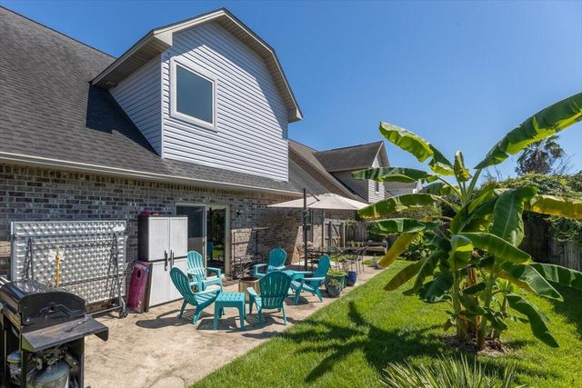 1965 Mooring Drive, Navarre, FL 32566