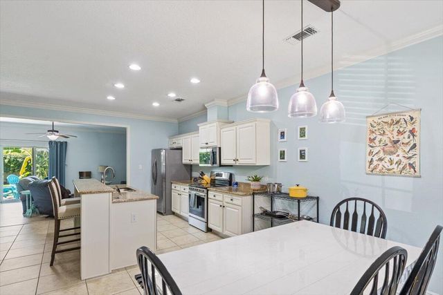 1965 Mooring Drive, Navarre, FL 32566