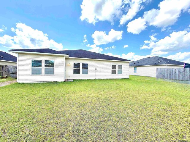 35068 Rayville Dr, Denham Springs, LA 70706