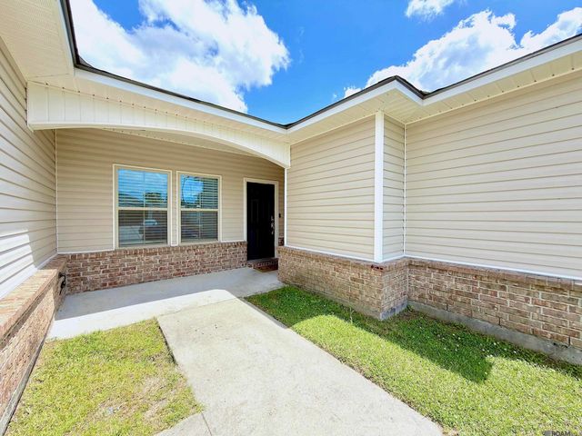35068 Rayville Dr, Denham Springs, LA 70706