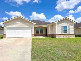 35068 Rayville Dr, Denham Springs, LA 70706