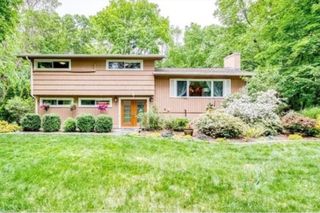 18 Winchester Dr -, Lexington, MA 02420